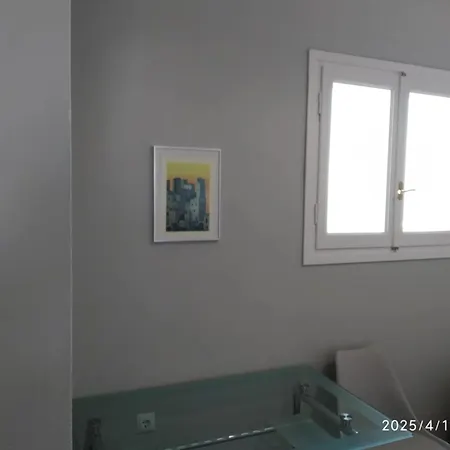 Oneiro Nisi Parálion Ástros