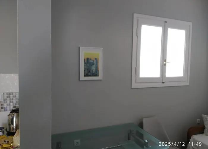 Oneiro Nisi Parálion Ástros